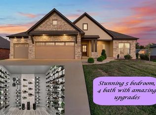 3849 N Arbor Lake Dr, Edwardsville, IL 62025