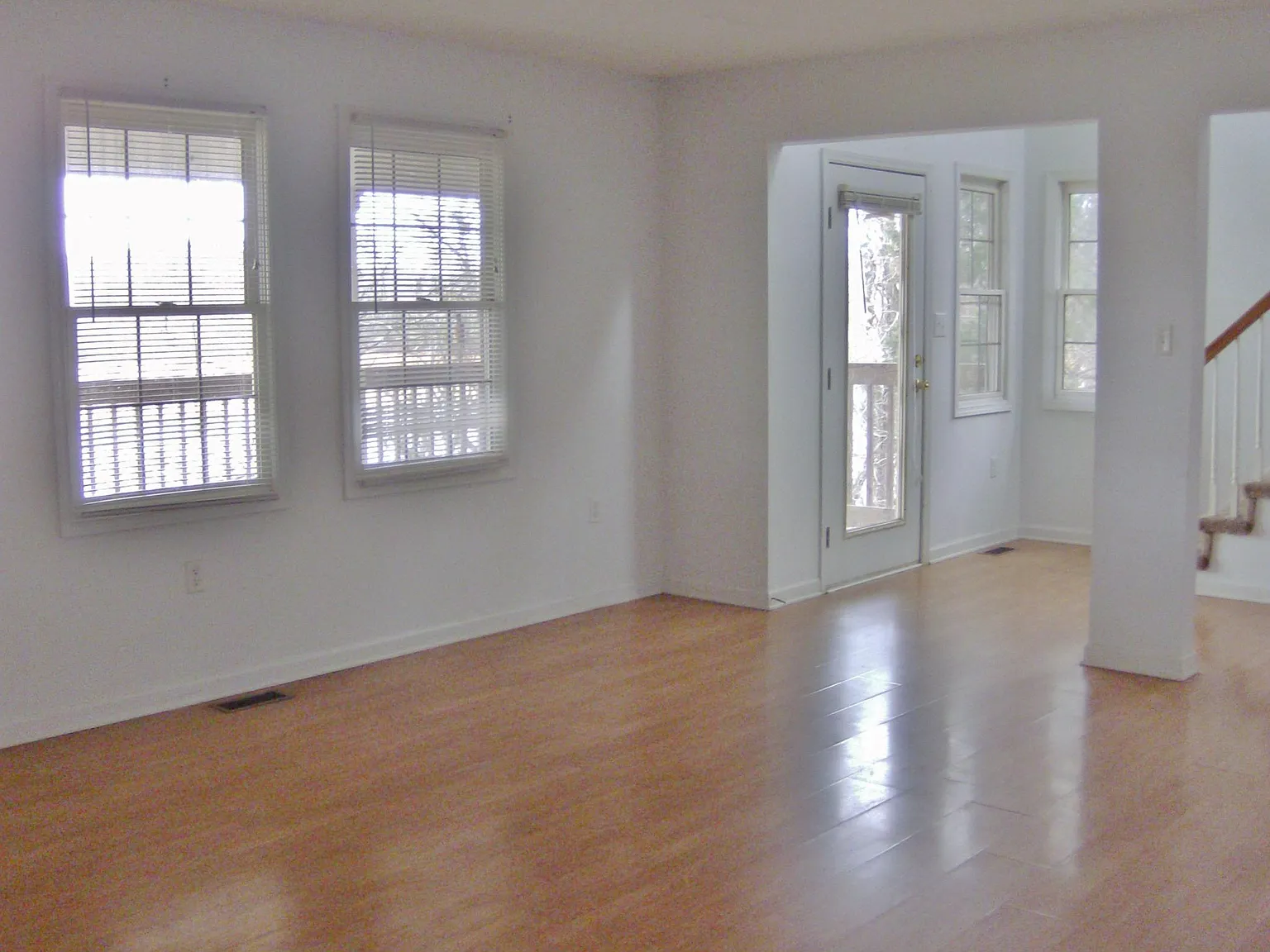 3 bed, 1800 sqft, $1,700 — Photo 2