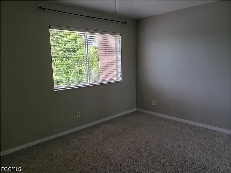 17506 Cherry Ridge Ln — Photo 20