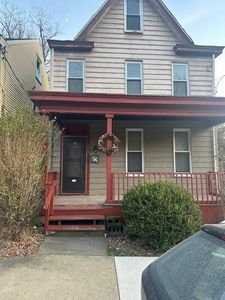 322 Flowers Ave, Pittsburgh, PA, 15207