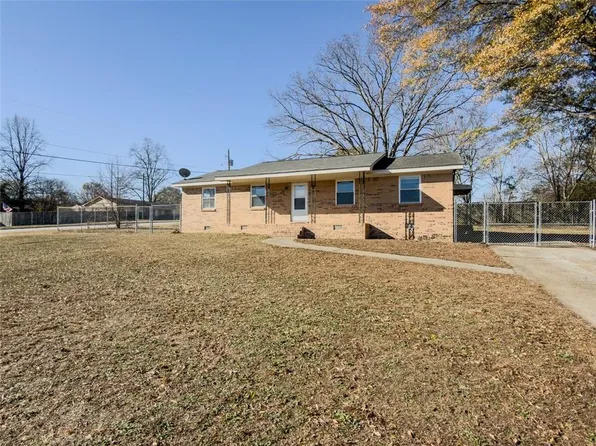 1611 Wesley Way NW, Conyers, GA 30012