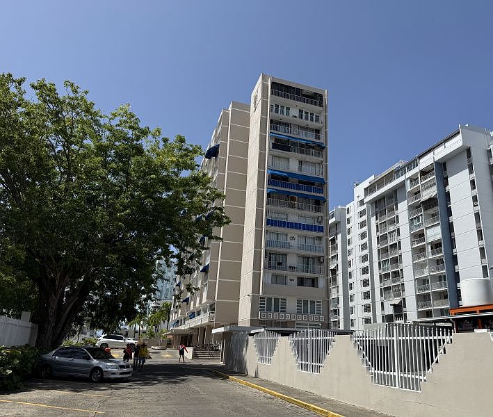 1st image of Cond Saint Tropez Avenue Isla Verde Q #6267-apt 5