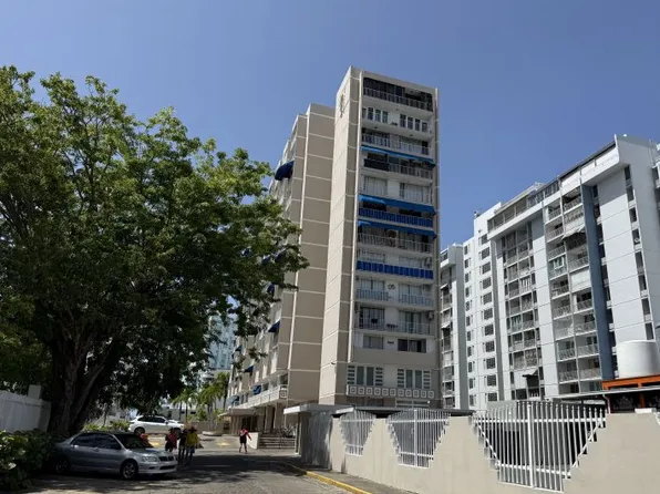 Cond Saint Tropez Avenue Isla Verde Q #6267-apt 5, Carolina, PR 00984