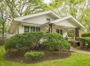 1430 N Jackson St, Waukegan, IL 60085