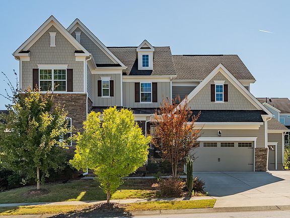 3rd image of 3432 Mountain Hill Dr