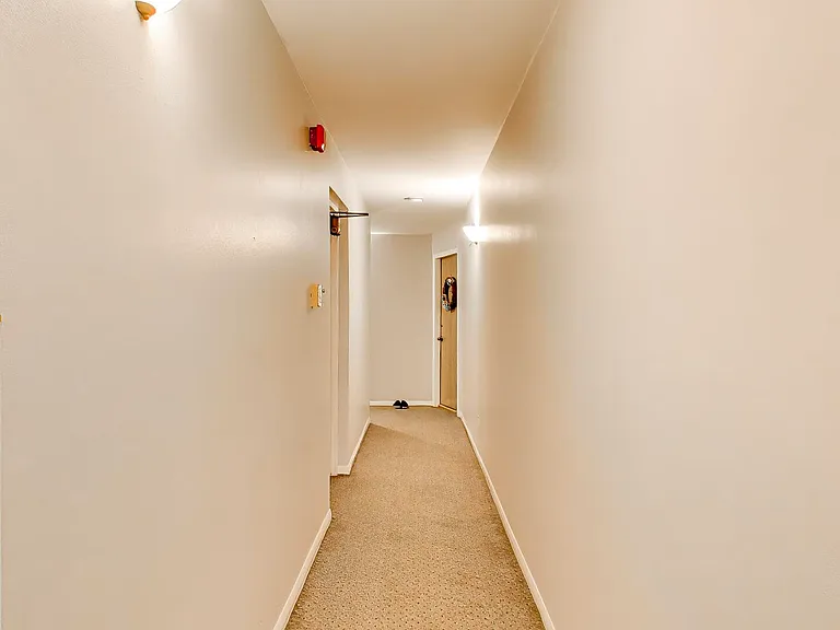 2722 Central St #4S — Photo 11