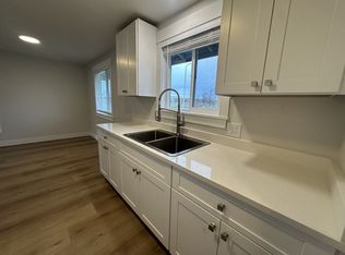 302 N Main St #9E27E6DD8, Boardman, OR 97818