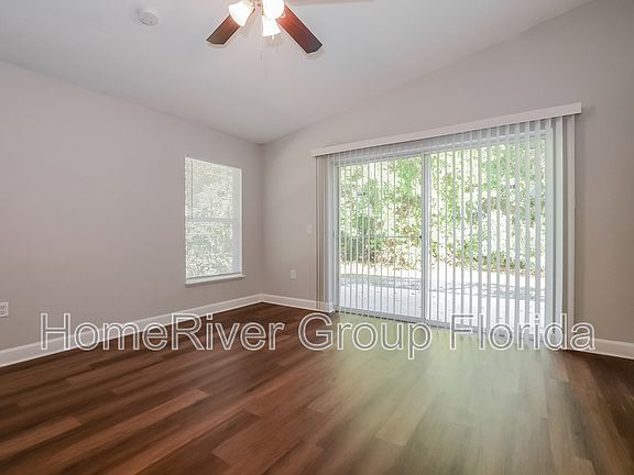 5th image of 601 Muskrat Dr