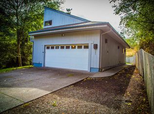 582 Fort Ebey Rd, Coupeville, WA 98239