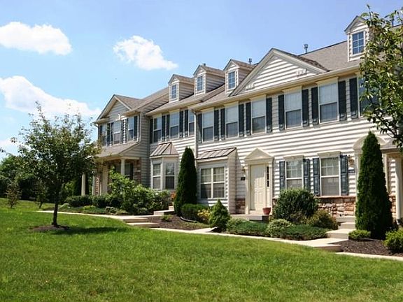 Summer Hill Townhomes