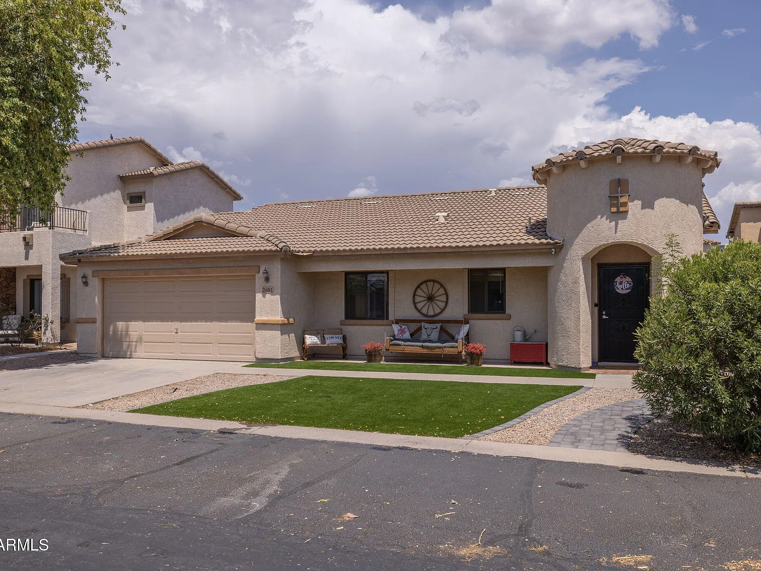4 bed, 2.0 bath, 1561 sqft, $2,400 — Photo 3