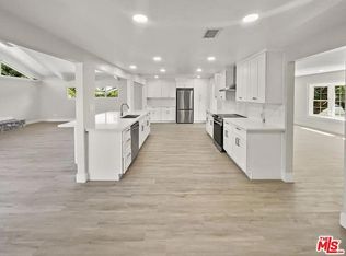 17393 Oak St, Fountain Valley, CA 92708