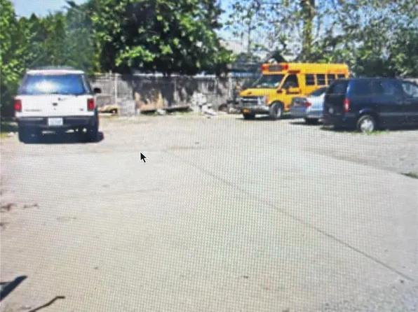 623 stewart, Bethpage, NY 11714