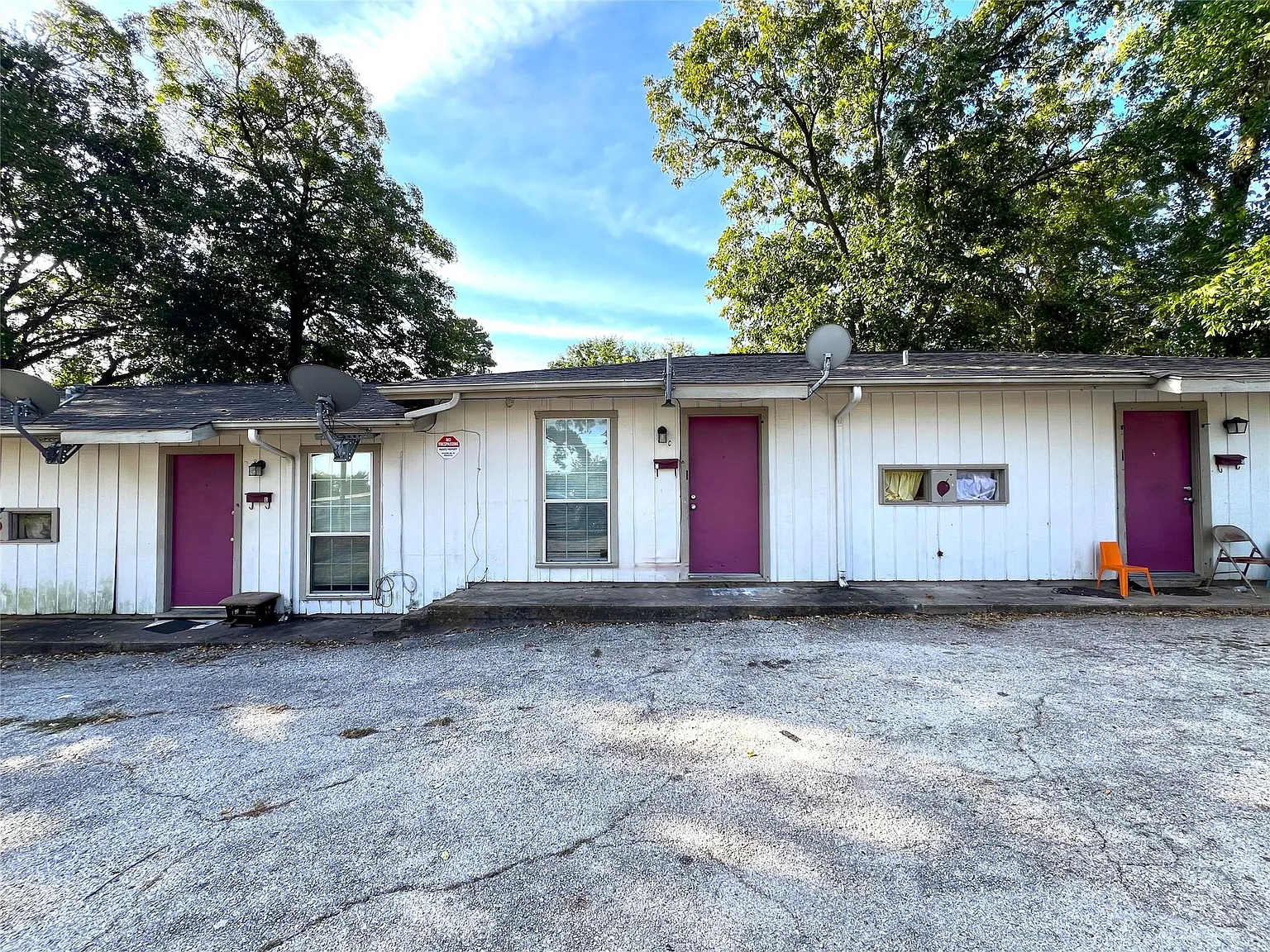 1 bed, 1.0 bath, 440 sqft, $700 — Photo 1