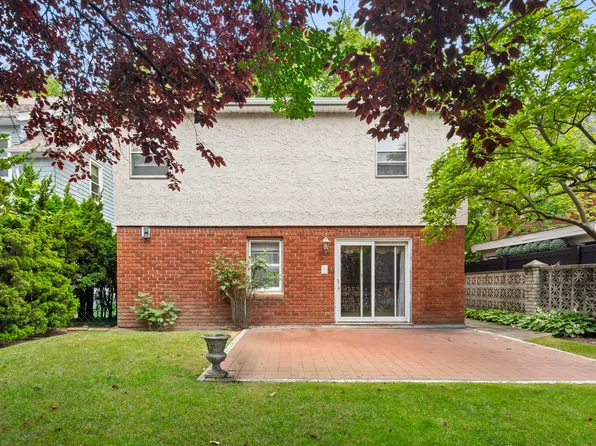 110 82nd Street image 18 of 25