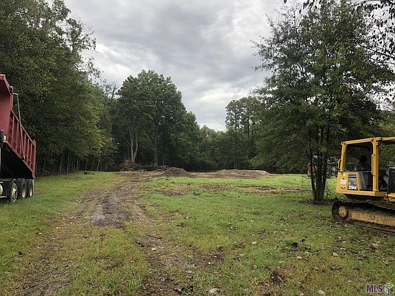 4th image of 12033 River Rd