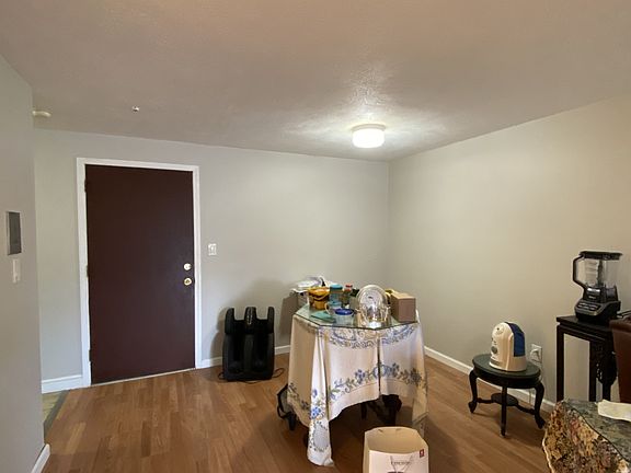 3rd image of 16 Kenmar Dr Unit 123