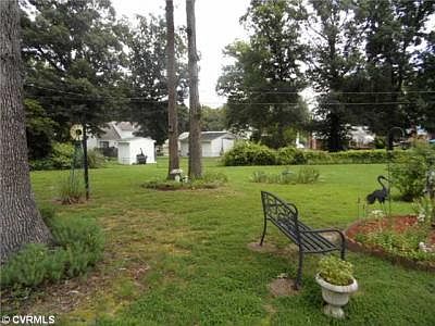 4th image of 3931 Lawnwood Dr