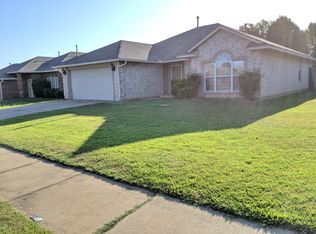 8324 Aspen Hills Dr, Oklahoma City, OK 73132