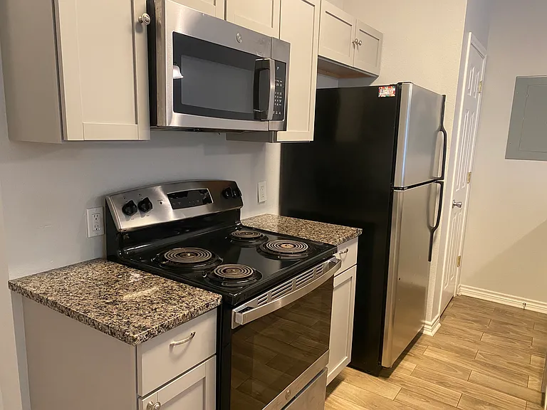 2301 Midwestern Pkwy #112B — Photo 6