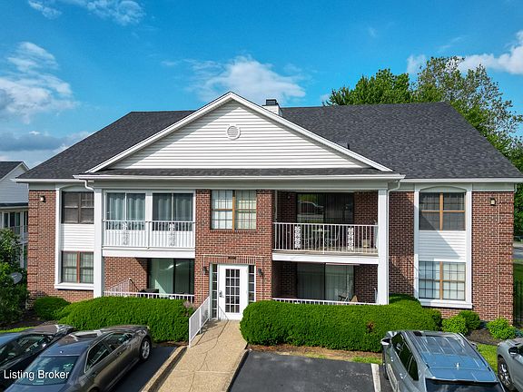 4th image of 1267 Parkway Gardens Ct APT 99