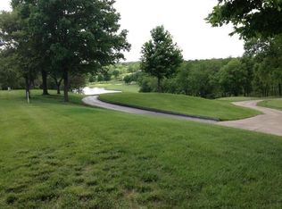 4065 E Eaglescliffe Dr, Springfield, MO 65809