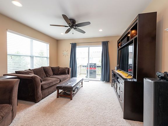 2nd image of 1262 Chesterton Dr #1262