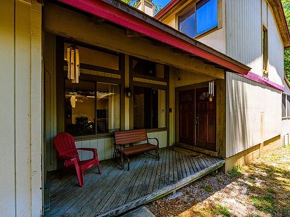3rd image of 6 Creeksbridge Ct