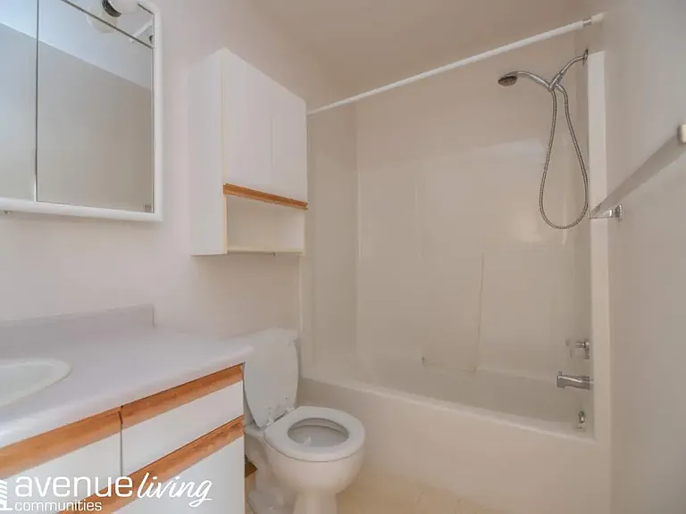 154 A 1st St NE #301 — Photo 6