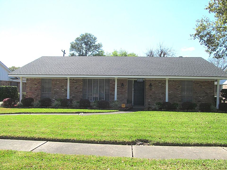 1st image of 2512 Bravo Ave