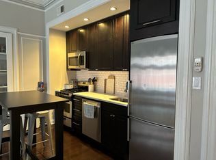 1823 Spruce St APT 2F, Philadelphia, PA 19103