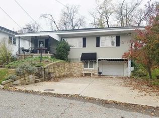 13 Pogue St, Huntington, WV 25705