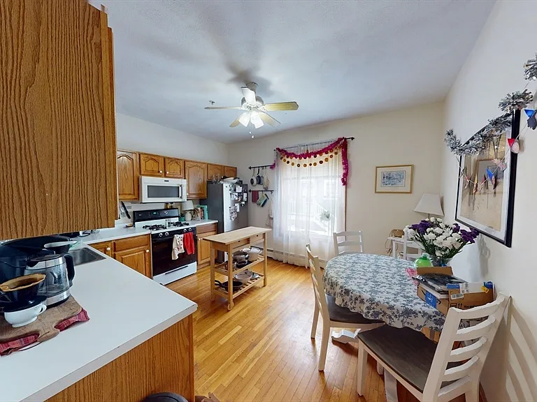 12 South St #1A — Photo 7