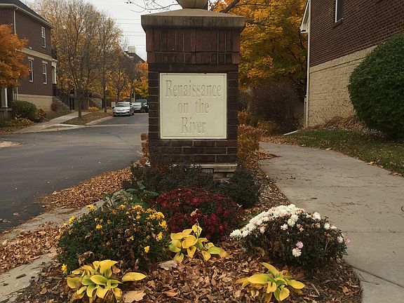 Renaissance on the River