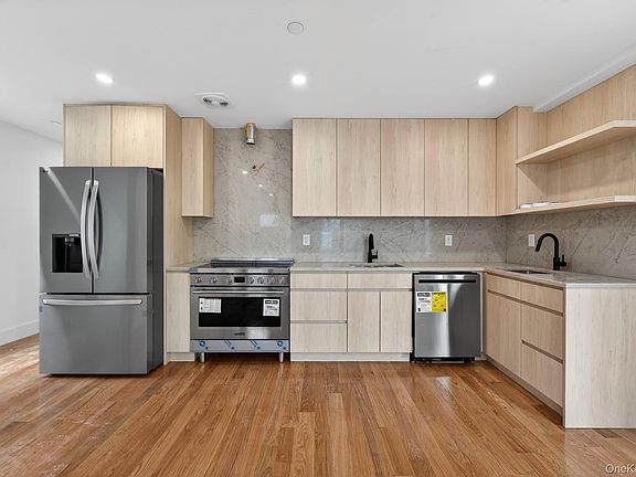 3rd image of 1339 E 65th Street