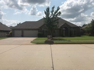 1012 Arthur Ave, Yukon, OK 73099