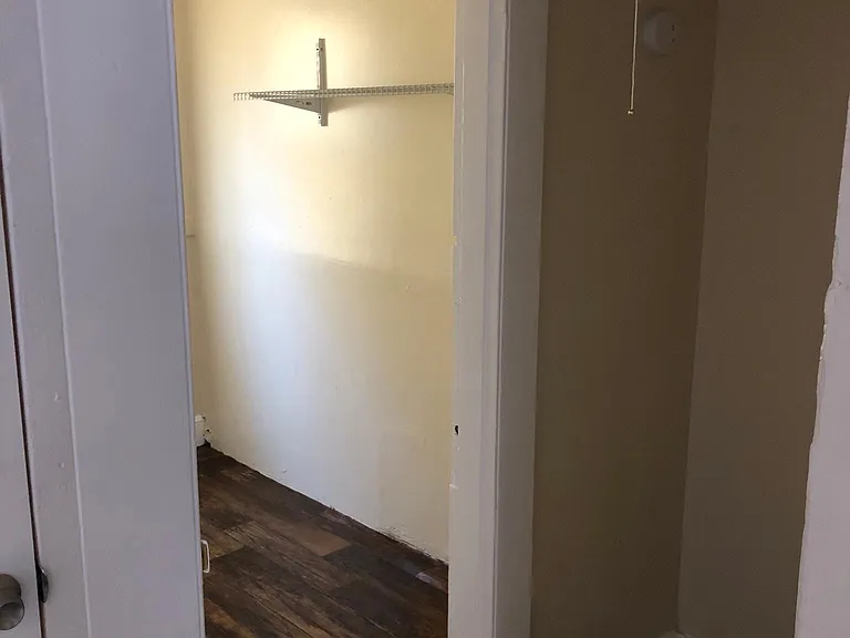 22 Webb St #1 — Photo 7