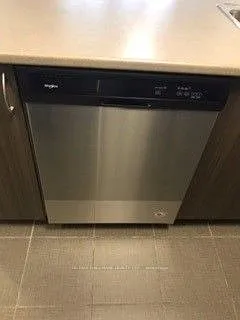570 Bay St #617 — Photo 5
