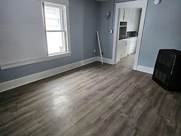 3rd image of 453 W 17th St #2