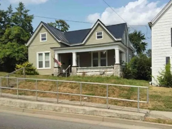 407 W Lexington Ave, Winchester, KY 40391
