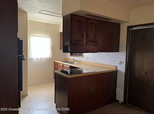 1025 N Waverly Rd, Lansing, MI 48917