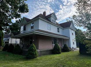 325 N Maple St, Shelby, MI 49455