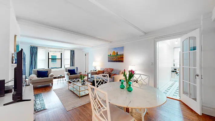 Sold by Upton Realty Group | media 14