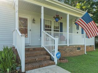 812 N Greenbriar St, Liberty, NC 27298