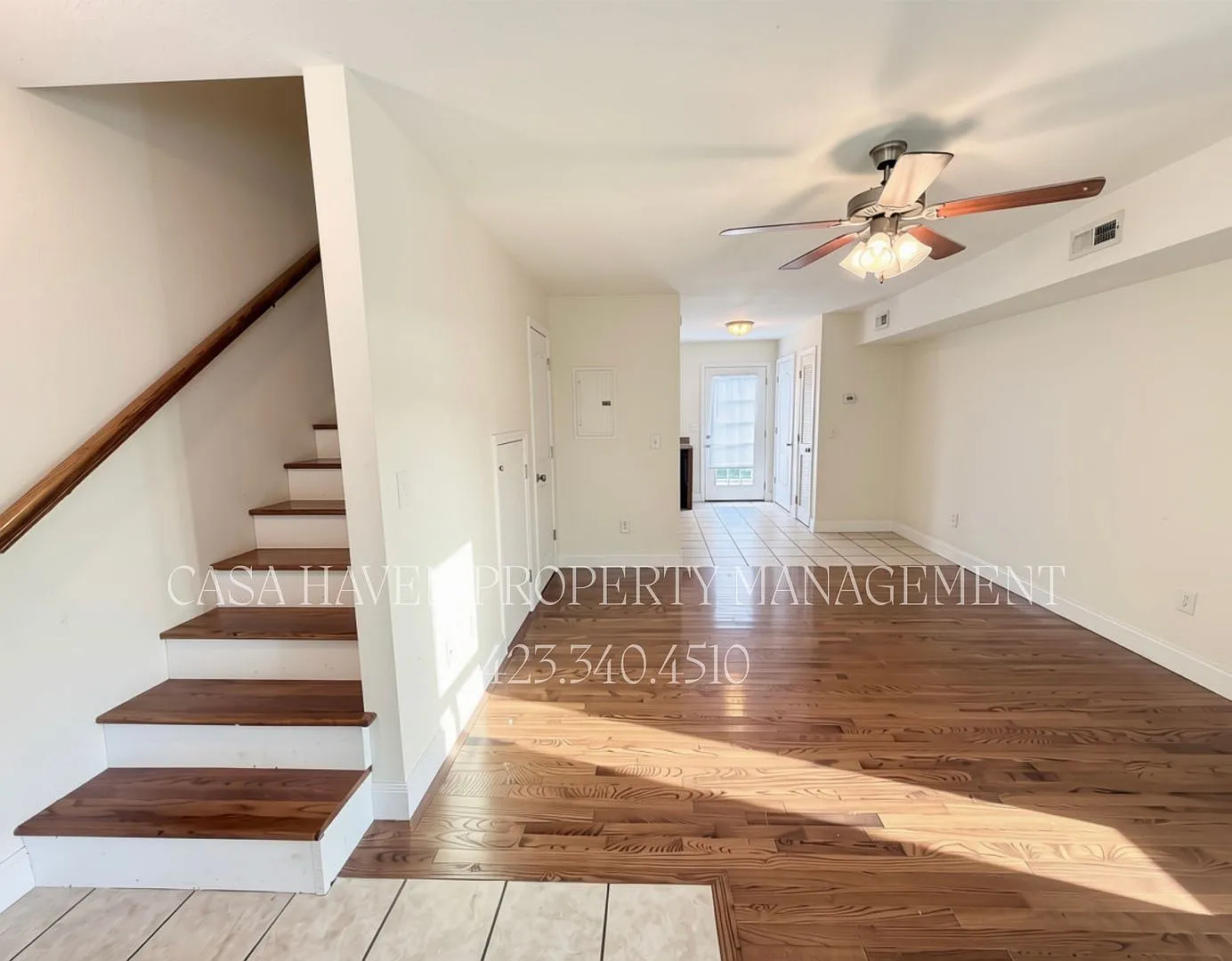 Charming 2 Bed, 1 Bath Townhome in Jonesborough — Photo 4