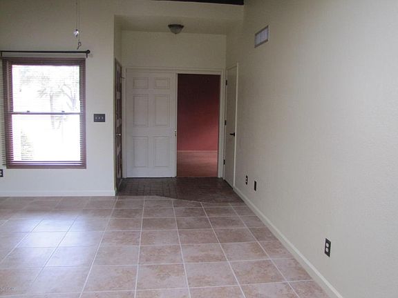 3rd image of 3015 N Sparkman Blvd