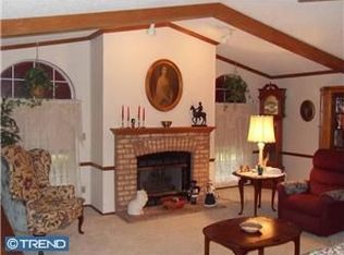 299 John Alden Dr, Buena, NJ 08310