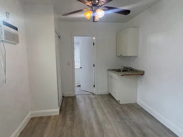 5600 Hope St, Hollywood, FL 33021