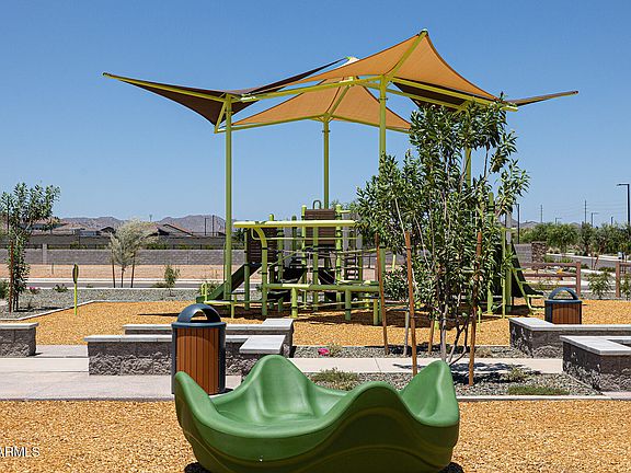 5th image of 14832 W Briles Road