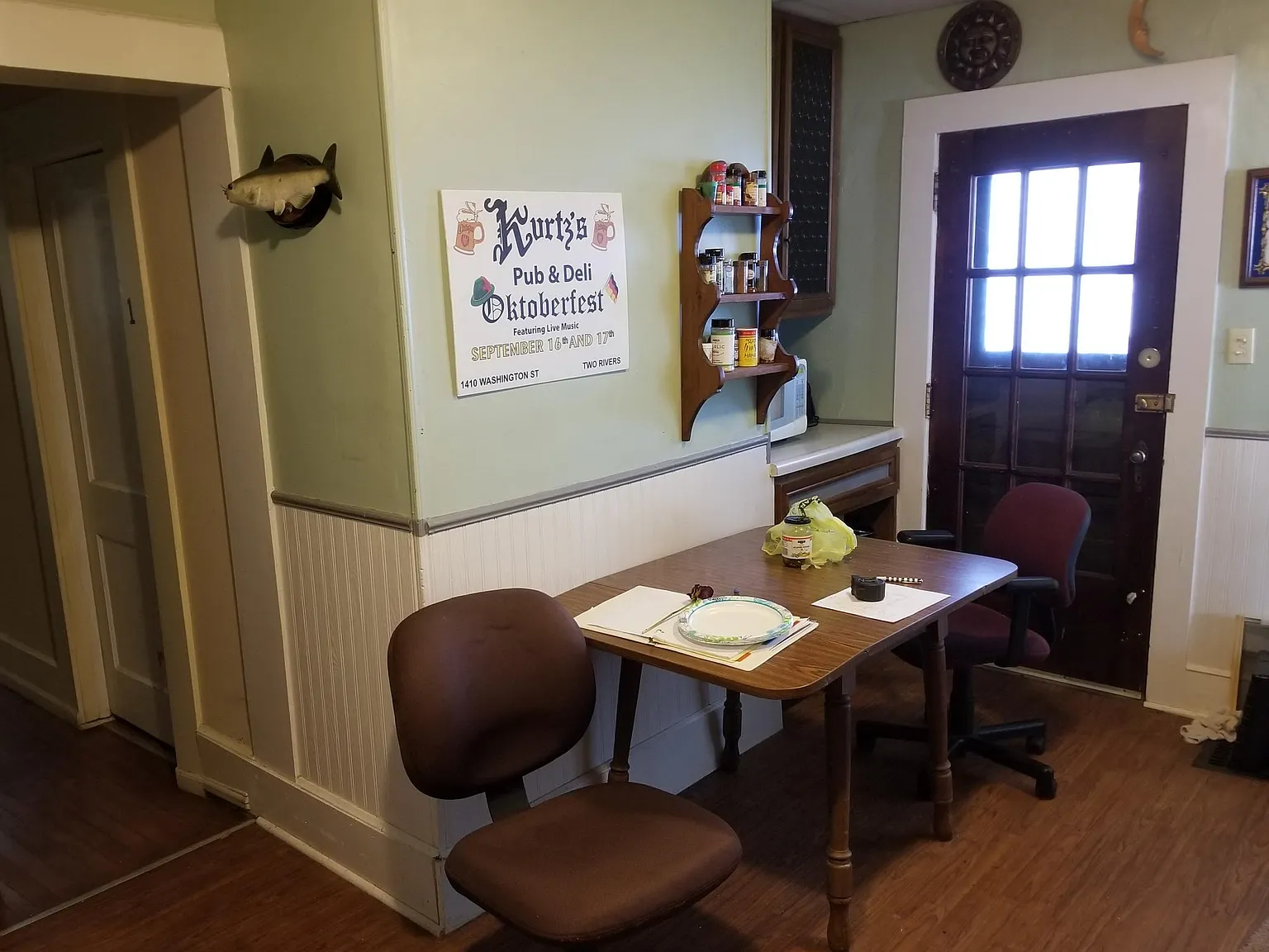 1 bed, 1400 sqft, $550 — Photo 3